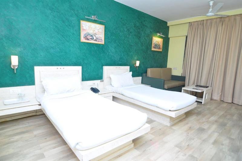 אינדורה Infiniti Hotel And Spa מראה חיצוני תמונה